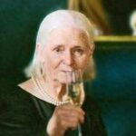 Maureen Smyth (née Price)